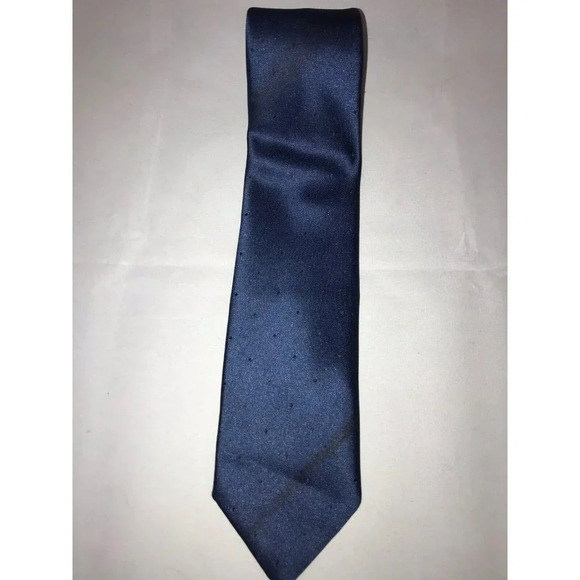 VTG Manhattan Made in USA Blue Black Dots Men's Classic Neck Tie - Picture 1 of 4